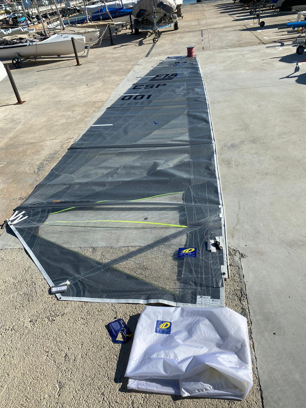 Used F18 Mainsail Alien 2022